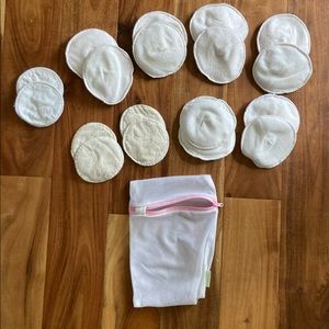 Nursing pads and mesh bag